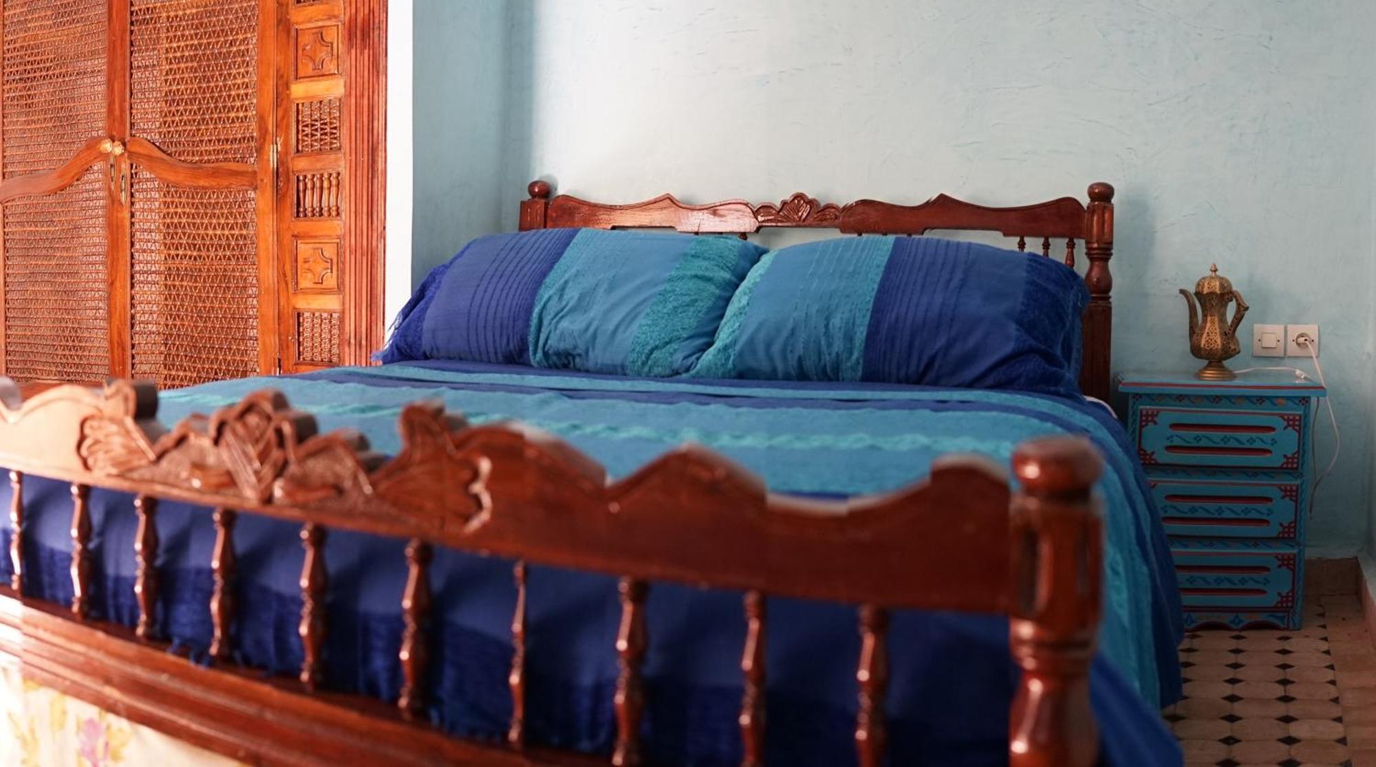 Riad Les Chrifis Navette Aeroport 24 Sur 24 Fes Room photo